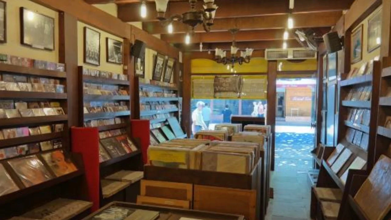 ipanema rj livraria toca do vinicius