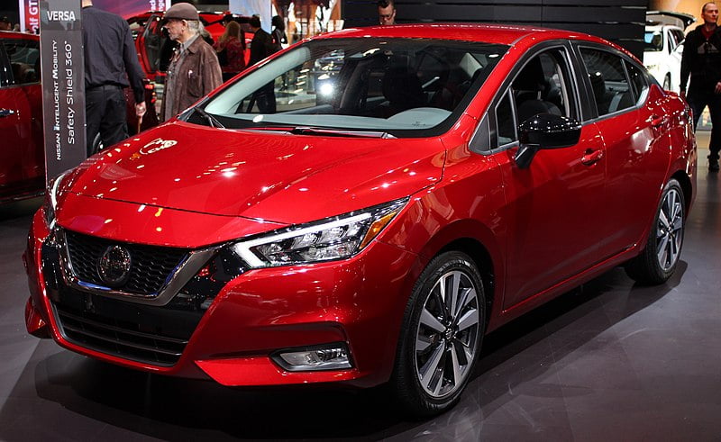 Nissan Versa vermelho Rio de Janeiro