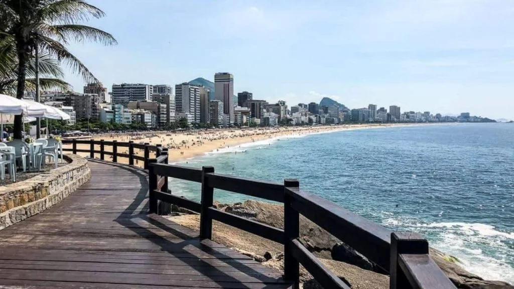 vista da praia do Leblon e praia de Ipanema