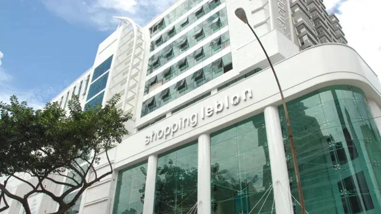 Fachada do Shopping Leblon Rio de Janeiro