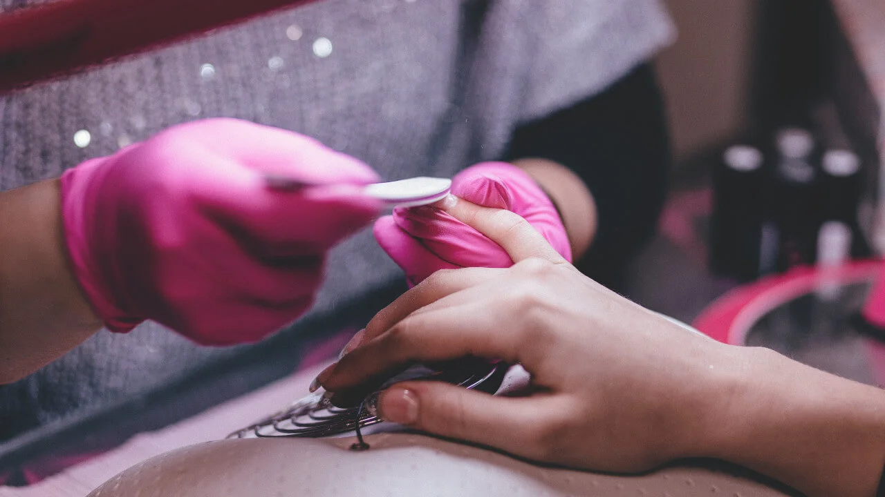 manicure Esmell Leblon
