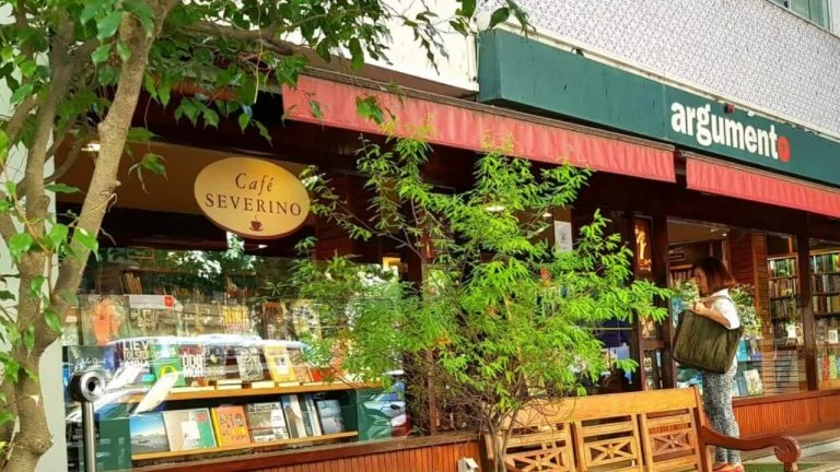 Conheça a Livraria Argumento Leblon