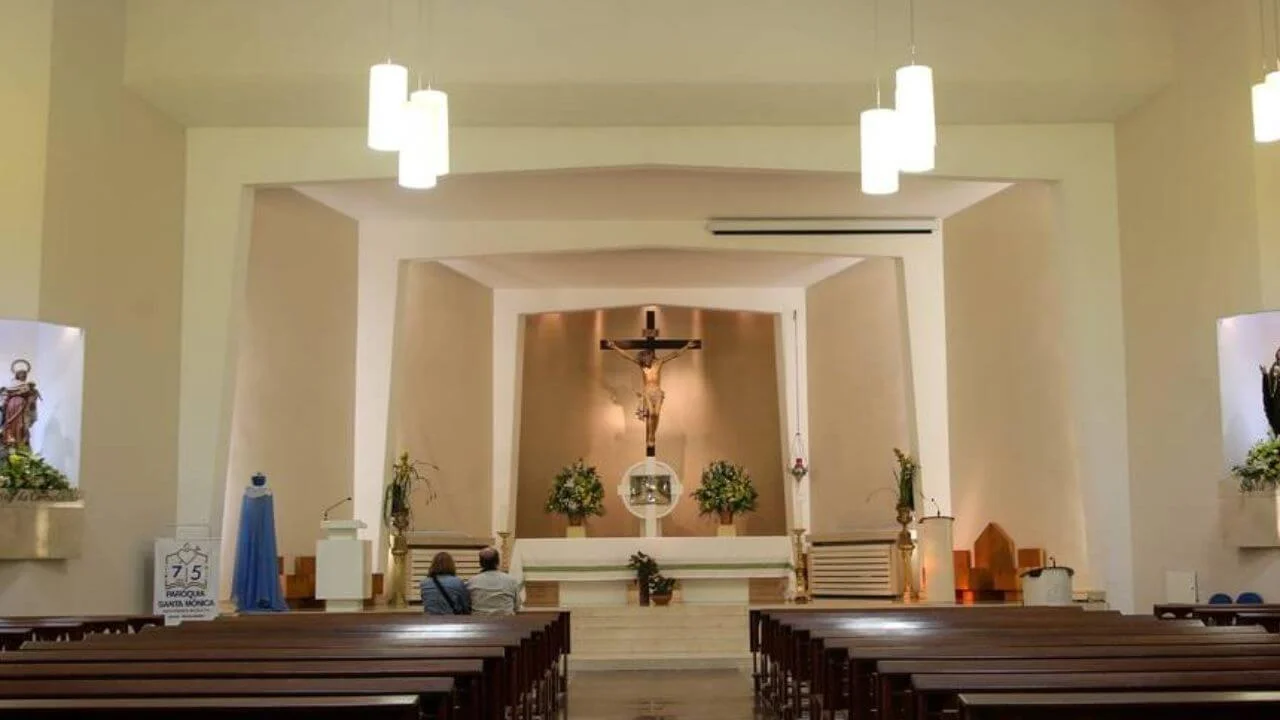 paroquia Santa Monica Leblon