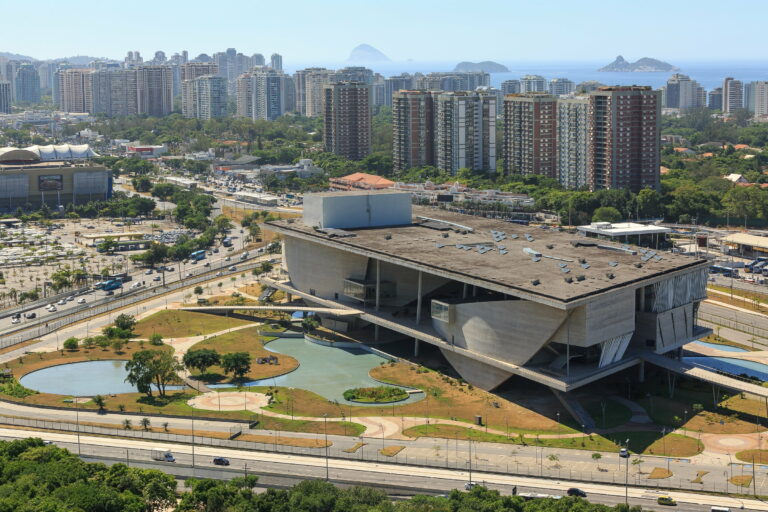 Apartamento 3 quartos na Barra da Tijuca