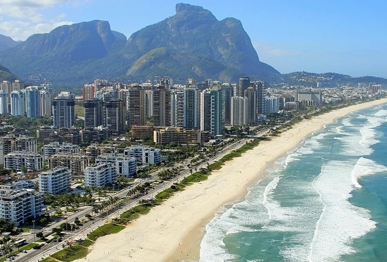 Lançamento Avenida Lúcio Costa Cyano Praia da Barra RJ