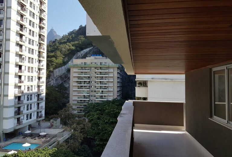Residencial na R. Min. Raul Fernandes: D’Oro Botafogo RJ