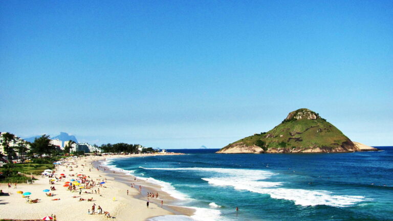 Descubra as vantagens de morar no Orla Recreio