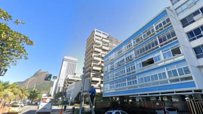 Conheça o Edifício Plaza de Espana no Leblon