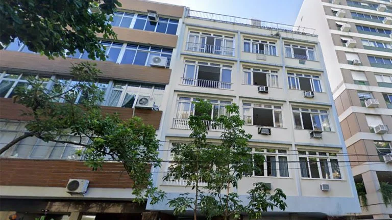 Conheça os imóveis à venda no Edifício Maypu 820