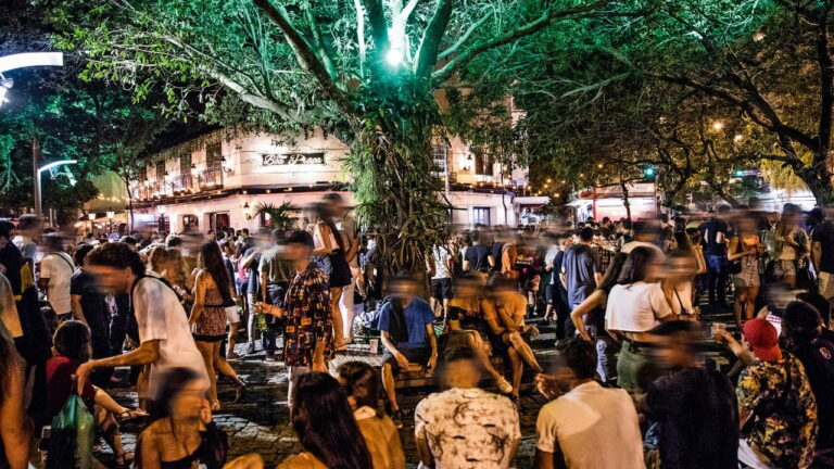 Polo gastronômico na Rua Dias Ferreira Leblon