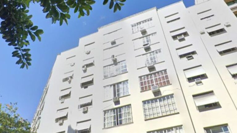Conheça os imóveis de luxo à venda no Edifício Alice 221 Leblon