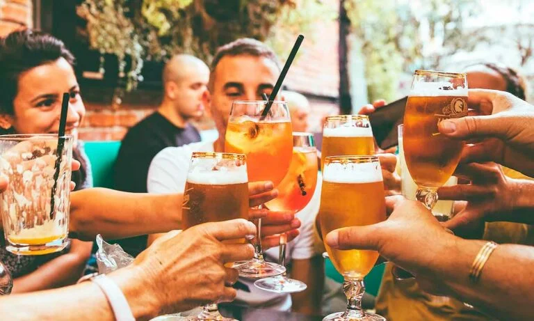 O que fazer no Rio? Conheça os bares da Barra da Tijuca