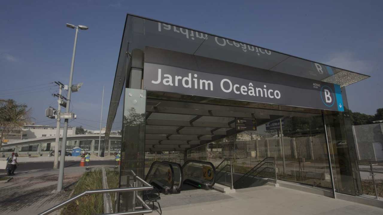 Fachada metrô Jardim Oceânico Rio de Janeiro