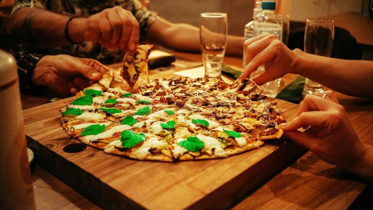 Melhores opções de pizzaria em Laranjeiras