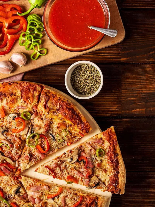 Produtos importados da Europa garantem sabor italiano para as pizzas da  Bento Pizzeria, na Tijuca